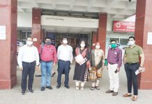 केन्द्रीय दल ने किया मेकाहारा का निरीक्षण….कोरोना के उपचार नियंत्रण और प्रबंधन में किए जा रहे उपायों को जाना