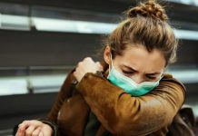 नॉर्मल और कोरोना वायरस बुखार में इन लक्षणों के आधार पर समझें अंतर