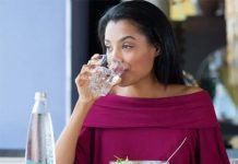 क्या आपको बार.बार लग रही है प्यास, हो सकती हैं ये गंभीर बीमारियां, जानें उपाय