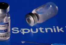 भारत को मिला कोरोना से लड़ाई में तीसरा हथियार, जानिए किसको लगी स्पुतनिक वी वैक्सीन की पहली खुराक